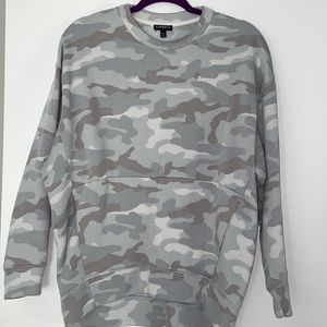 Express Crewneck Camo Print